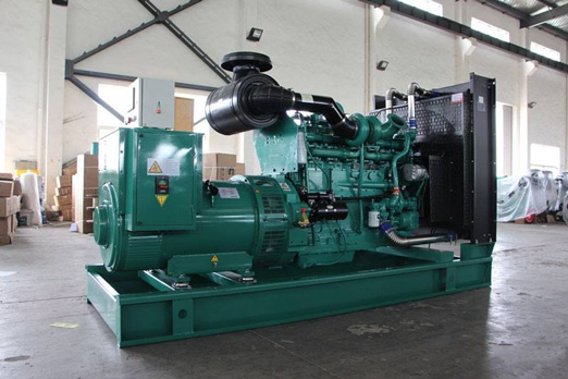 巩义320kw康明斯柴油发电机组图片 巩义320kw康明斯柴油发电机组图片